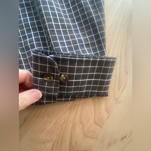 Roundtree & Yorke black check shirt size closet - Picture 15 of 16